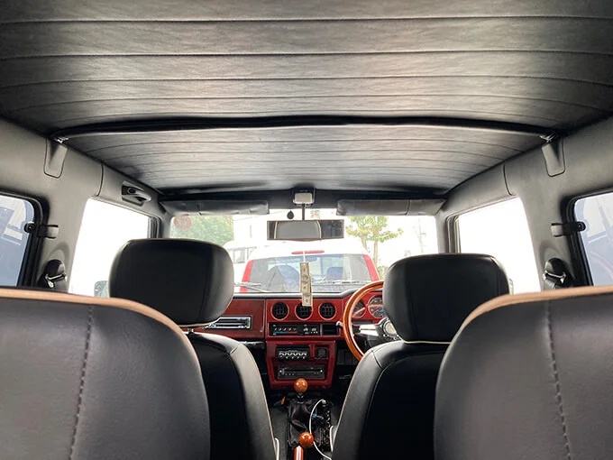 ジムニー Jimny JA11 JA12 JA22 JB32 インナーパネル インパネ 塗装 方法 簡単 解説 マットブラック 取り付け ジムスタ