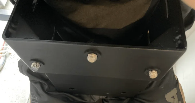 ジムニー スペアタイヤブラケット 取り付け ゴムパッキン