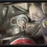 ジムニー オイルプレッシャースイッチ 交換 方法